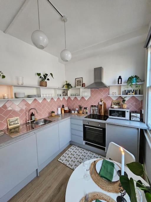 Beautiful And Spacious Flat London Kültér fotó
