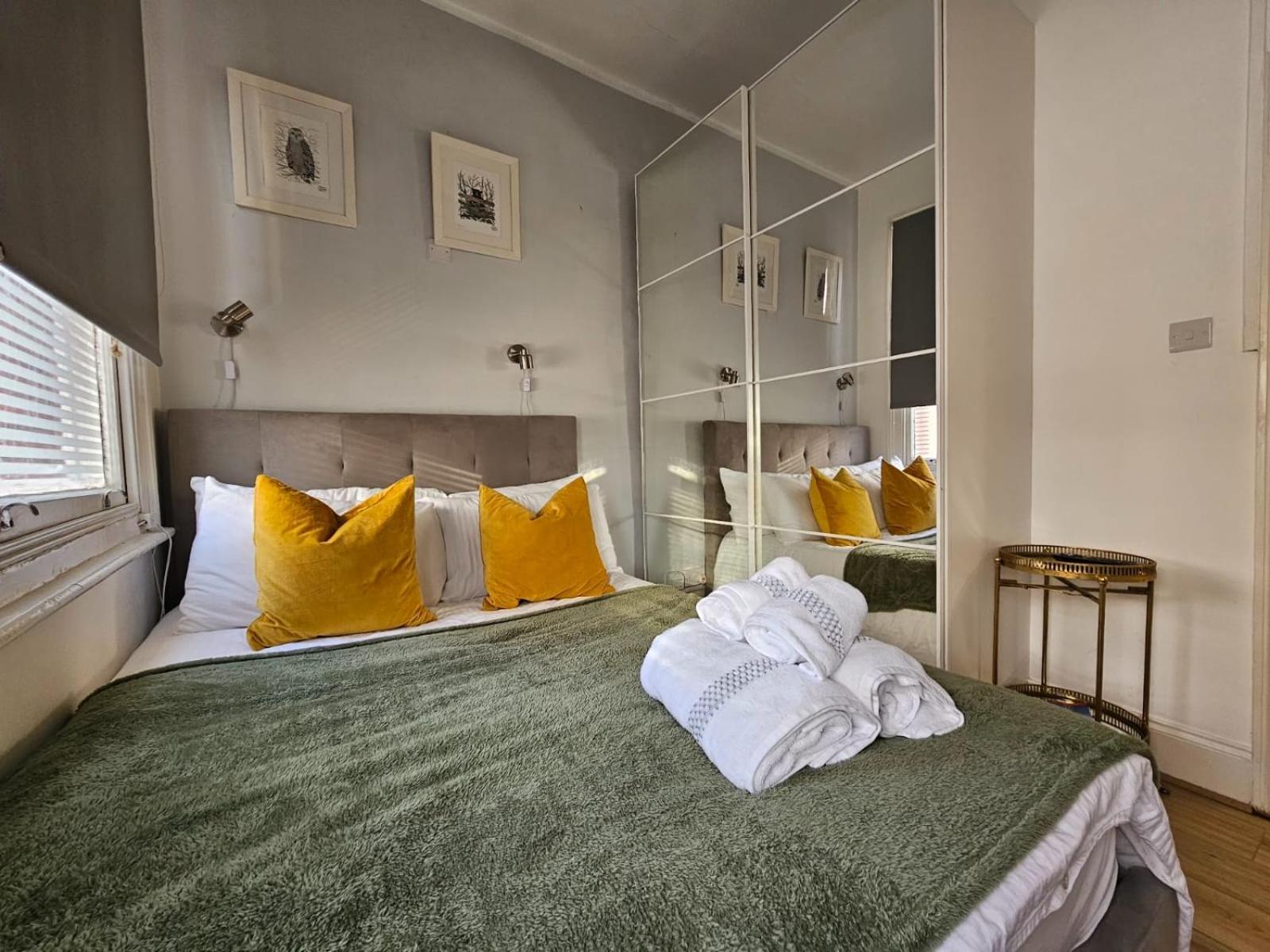 Beautiful And Spacious Flat London Kültér fotó